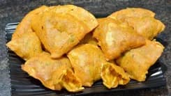 Crispy Papad Bhaji Recipe.webp