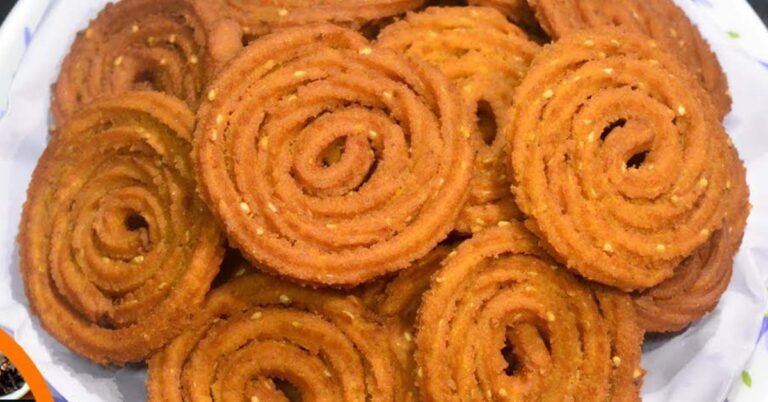 Crispy Wheat Flour Chakli Recipe