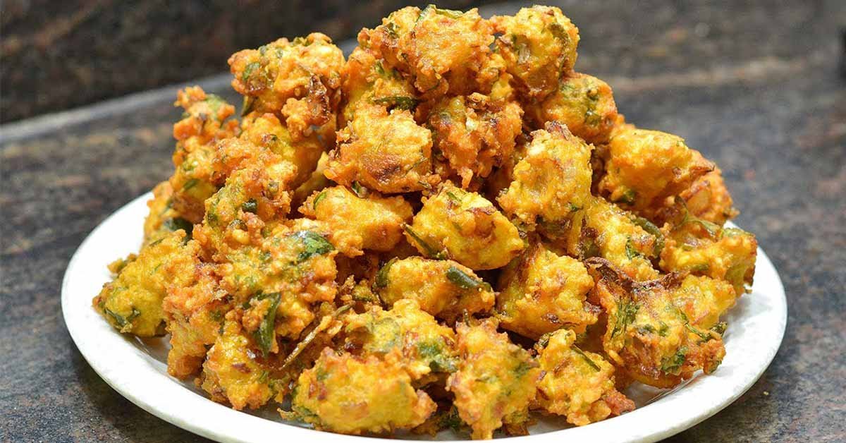 Crispy Moong Dal Bhaji Recipe Easy & Quick Fritters