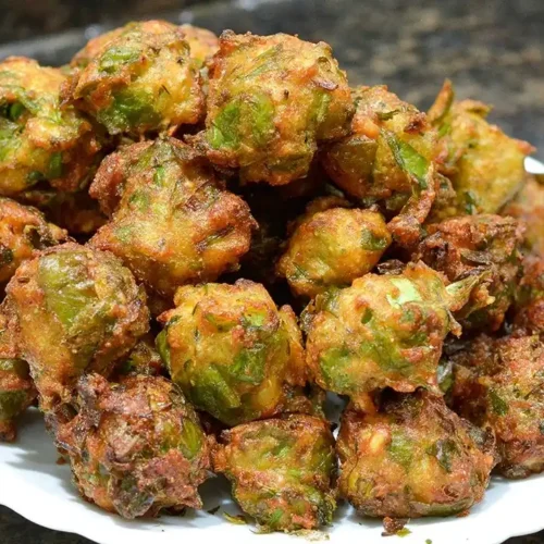 Crispy Palak Urad Dal Bhaji Recipe