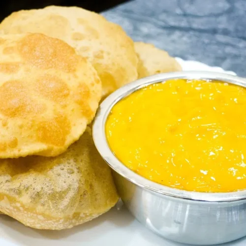 Perfect Aamras Puri Recipe