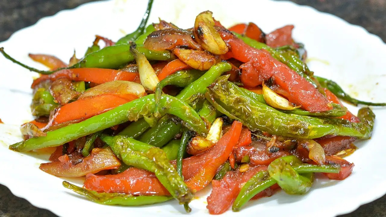 Quick and Easy Mirch Tomato Side Dish Recipe