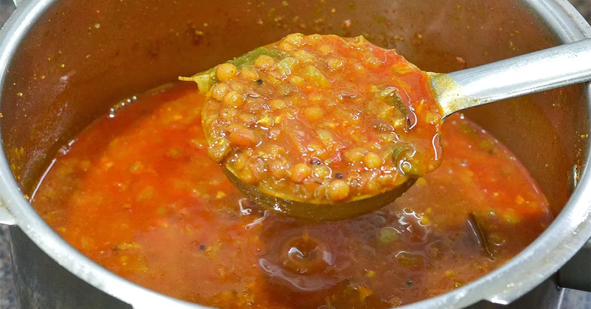 Quick And Easy Akkha Masoor Recipe in Pressure Cooker