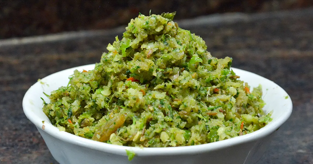 Spicy Dry Bombil Chutney Recipe