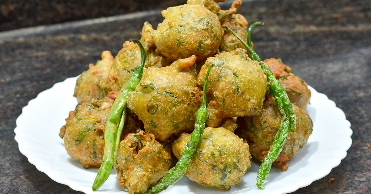Crispy Methi Pakoda Recipe